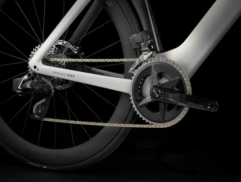 Trek Madone SLR 6 AXS Road Bike 2023 in Quicksilver-7